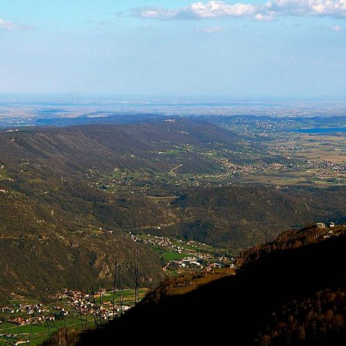 Les plus volumineuses moraines des Alpes à Ivrea : déposées par le glacier qui occupait la vallée de la Doire Baltéa il y a 20 000 ans ©D Bolognini