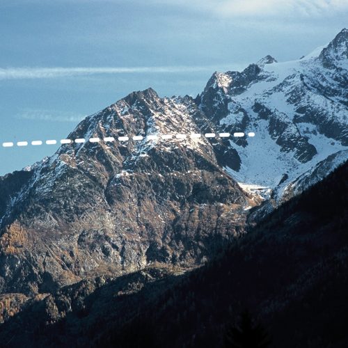 Gradins d'érosion glaciaire face sud de l'Aiguille à Bochard    