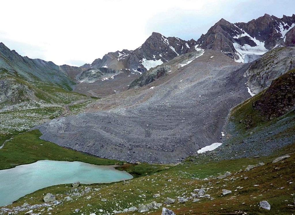 Un glacier rocheux en Valais (Suisse) © F Amelot