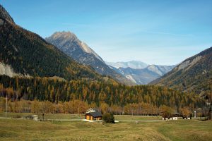 La Crête de Saleina à Praz-de-Fort, une morphologie intacte, édifiée par le glacier de Saleina il y a 12 000 ans