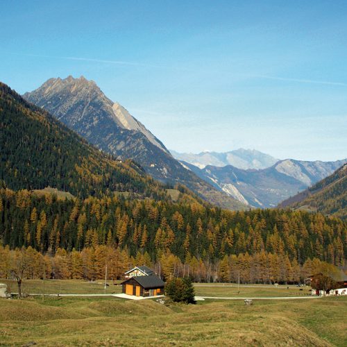 La Crête de Saleina à Praz-de-Fort, une morphologie intacte, édifiée par le glacier de Saleina il y a 12 000 ans