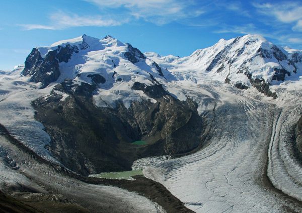 Lac supra-glaciaire du Gorner en 2006