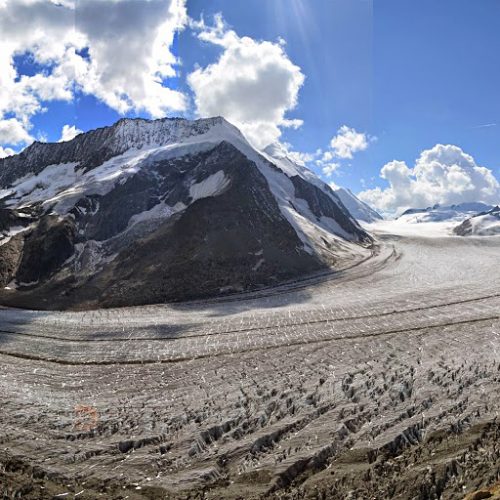 Konkordiaplatz∏ Aletsch Glacier Trek