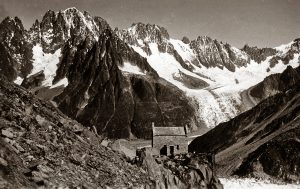 3 Les séracs de Talèfre et le refuge du Requin vers 1935